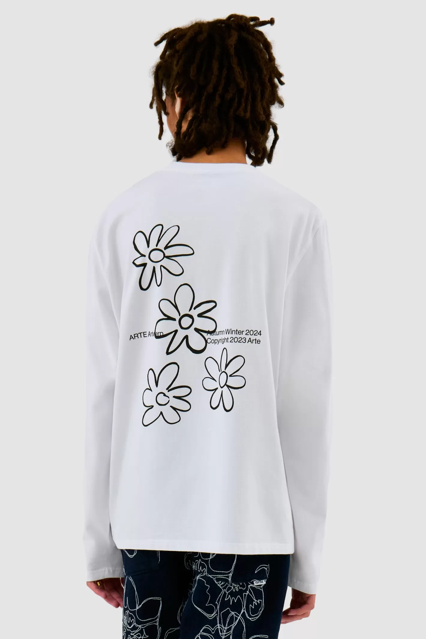 Store Flowers Longsleeve - Longsleeves