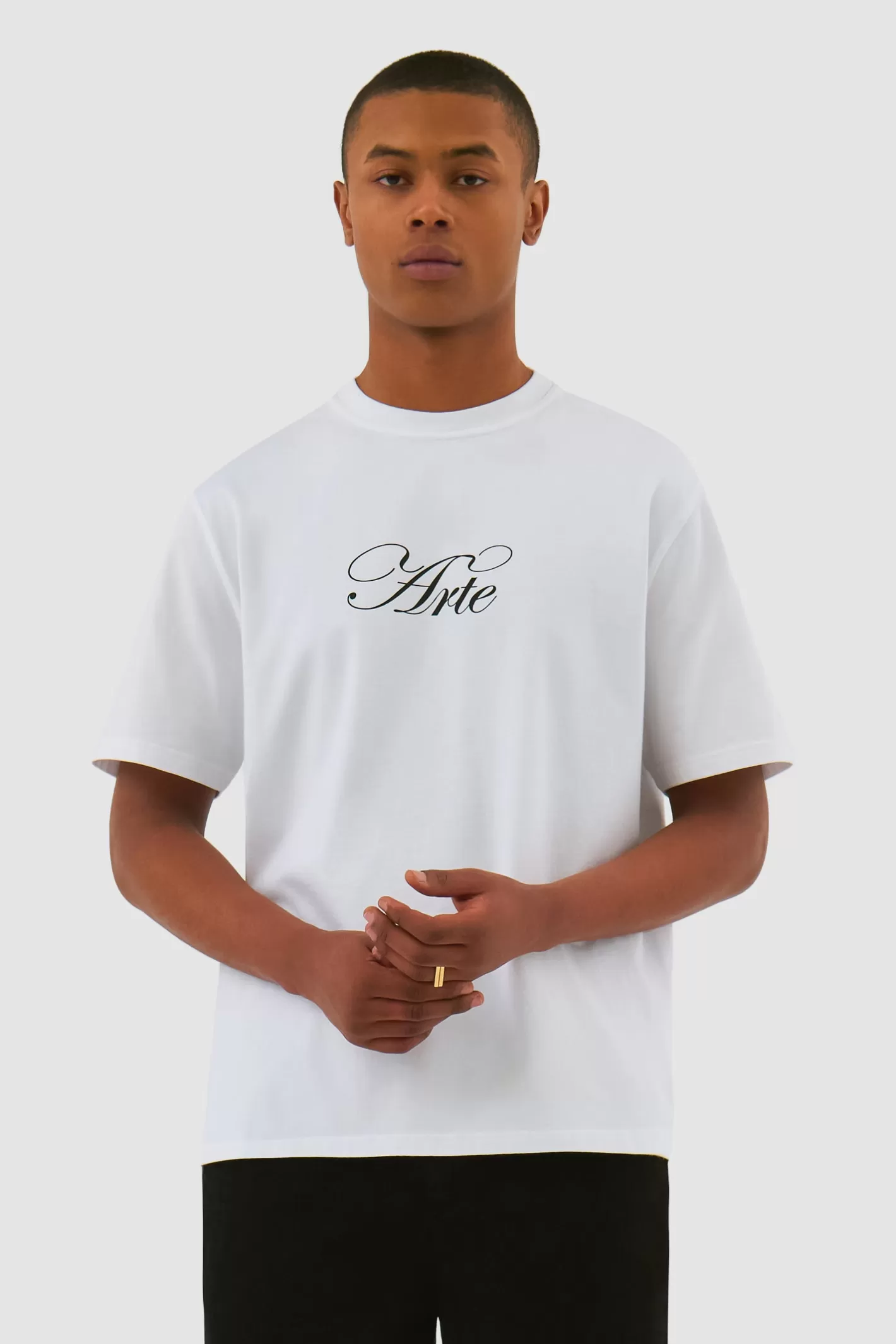 Clearance Script Logo T-shirt - T-shirts